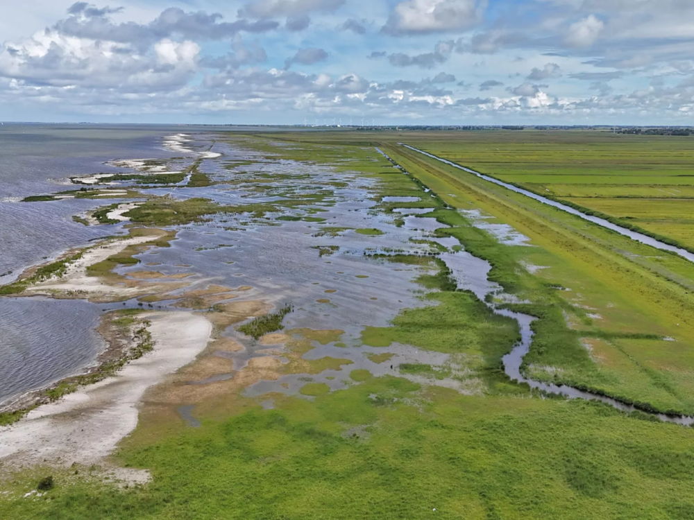 warkumerwaard aanleg stormbroedkering warkumerwaard aanleg stormbroedkering